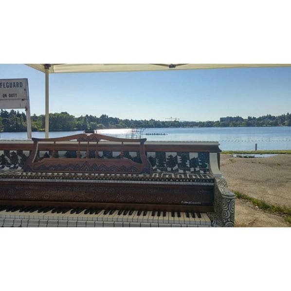 Photo of Greenlake at Nell's, 6804, East Green Lake Way North, Green Lake, Seattle, King County, Washington, 98115, United States