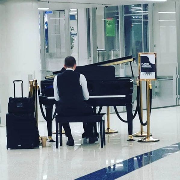 Photo of Los Angeles International Airport at Tom Bradley International Terminal, World Way, Westchester, Los Angeles, California, 90045-5802, United States