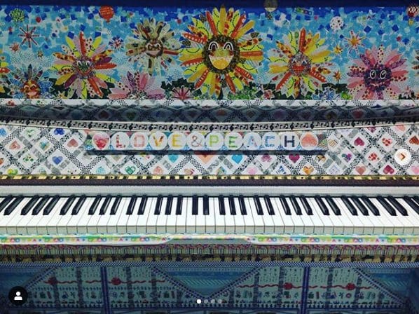 Photo of イコットニコット at ICOT NICOT, Sky Mall 21, Ekimaecho 1-chome, Kita Ward, Okayama, Okayama Prefecture, 700-0023, Japan. 🎹LOVE＆🍑PEACH ！！\n.\n駅前、 #イコットニコット…