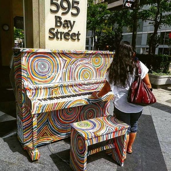 Photo of Bay Street at Residences of College Park South, 761, Bay Street, Discovery District, University—Rosedale, Old Toronto, Toronto, Golden Horseshoe, Ontario, M5G 2J9, Canada