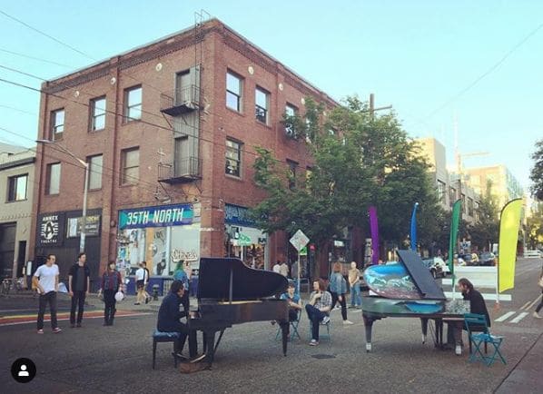 Photo of Capitol Hill at 409, East Pine Street, First Hill, Seattle, King County, Washington, 98122, United States