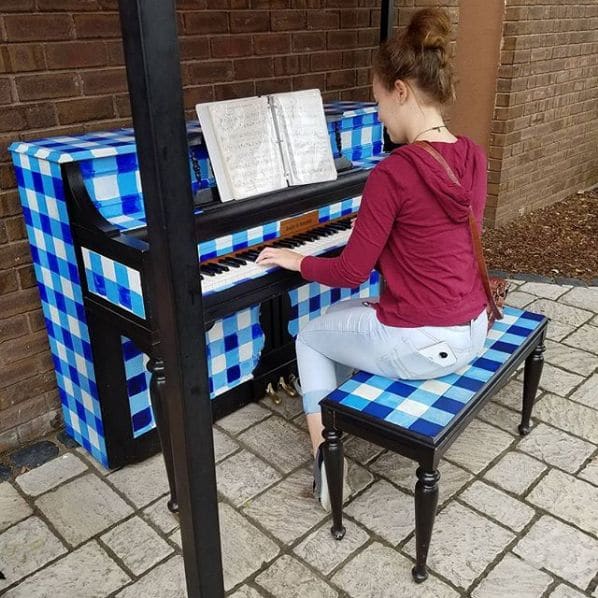 Photo of Traverse City, Michigan at 527, East Eighth Street, Traverse City, Grand Traverse County, Michigan, 49684, United States