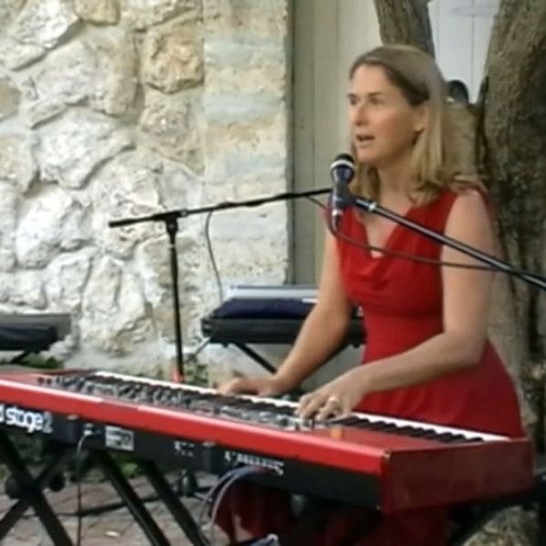 Photo of PianoEasy at Film and Television Institute, Adelaide Street, Fremantle, City of Fremantle, Western Australia, 6959, Australia. Light Eyes, an old Russian love song