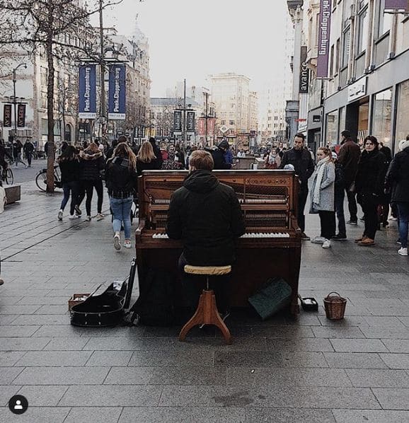 Photo of Antwerpen Meir Shoppingstreet at 66, Meir, Theaterbuurt, Antwerp, Flanders, 2000, Belgium