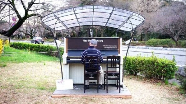 Photo of 一橋大学 Hitotsubashi University (Official) at Hitotsubashi University, 大学通り, 北一丁目, Kunitachi, Tokyo, 186-0002, Japan
