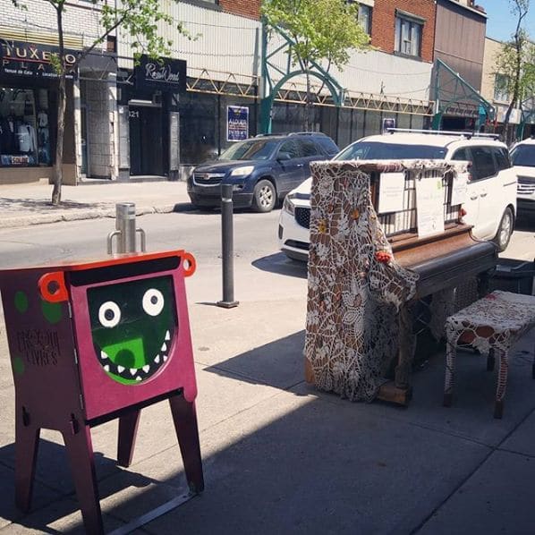 Photo of Plaza St-Hubert at 6829, Rue Saint-Hubert, Père-Marquette, Rosemont–La Petite-Patrie, Montreal, Urban agglomeration of Montreal, Montreal (06), Quebec, H2S 2M6, Canada