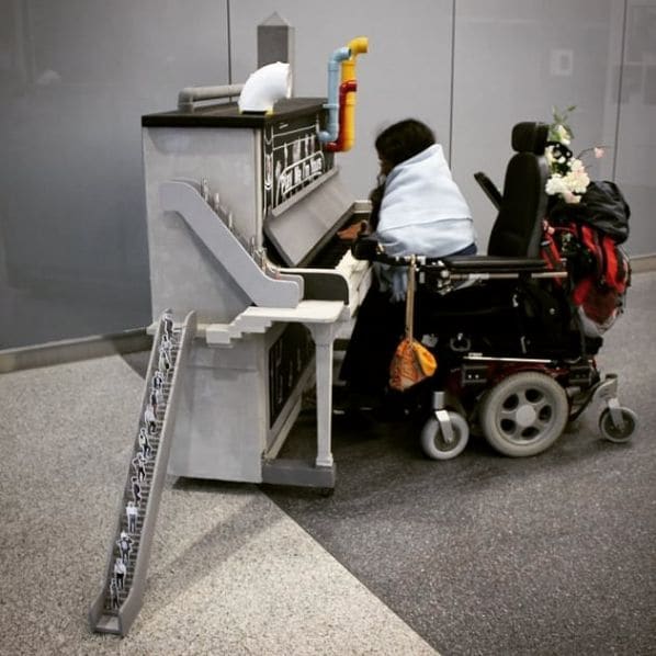 Photo of Canary Wharf tube station at Neal's Yard Remedies, Jubilee Place, Canary Wharf, Isle of Dogs, London Borough of Tower Hamlets, London, Greater London, England, E14 5NY,…