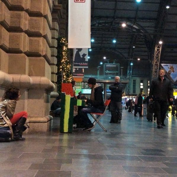 Photo of Frankfurt Central Train Station at Frankfurt (Main) Hauptbahnhof, Poststraße, Gallus, Innenstadt 1, Frankfurt, Hesse, Germany