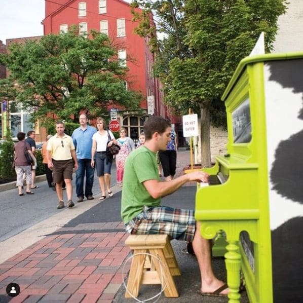 Photo of Lancaster, Pennsylvania at Himalayan Curry & Grill, 22, East Orange Street, Lancaster, Lancaster County, Pennsylvania, 17603, United States. How many piano's do you…