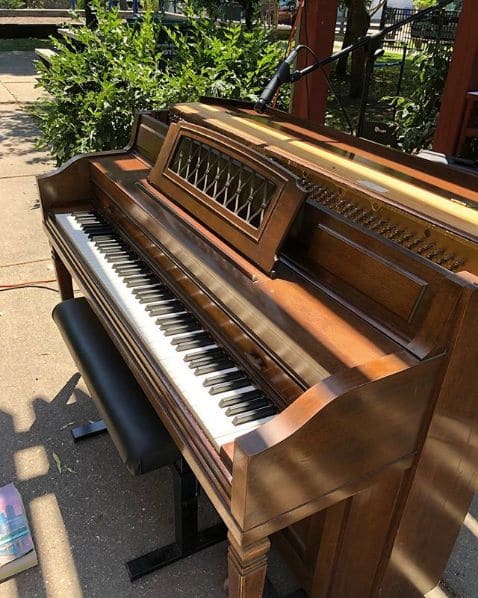 Photo of Ravenswood Manor Park. at 4632, North Francisco Avenue, Irving Park, Chicago, Jefferson Township, Cook County, Illinois, 60625, United States
