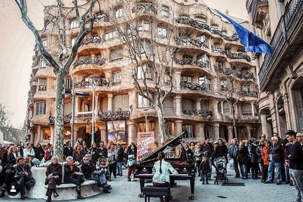 Photo of Casa Mila Gaudi Barcelona at La Pedrera - Casa Milà, 261-265, Carrer de Provença, la Dreta de l'Eixample, Eixample, Barcelona, Barcelonès, Barcelona, Catalonia, 08008,…