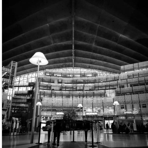 Photo of La Défense, France at Centre Commercial Westfield Les 4 Temps, 15, Le Parvis, La Défense 12, Puteaux, Arrondissement of Nanterre, Hauts-de-Seine, Ile-de-France,…