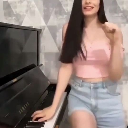 Photo of United States at Road 702, Furnas County, Nebraska, United States. TikTok + Piano = Savage Love♥ Would you try that?-📸 Via 📷:…