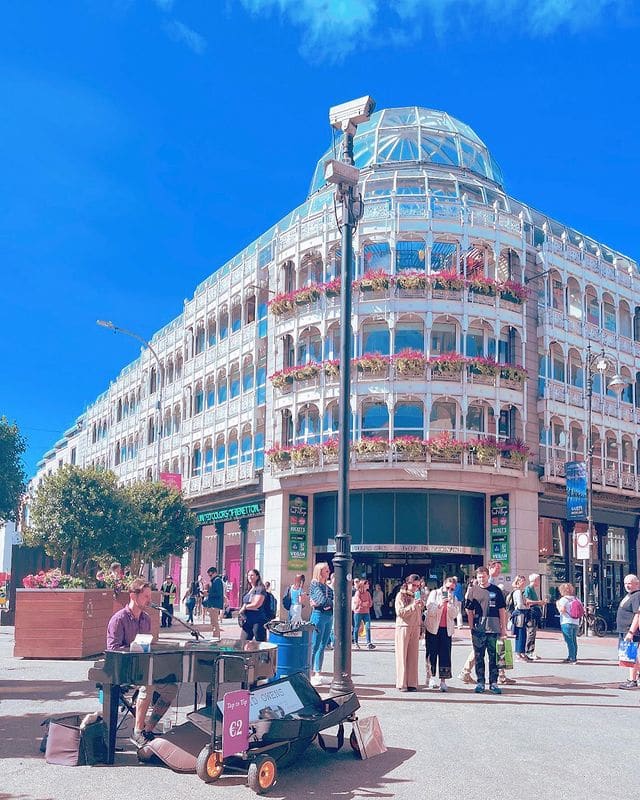 Photo of St Stephen's Green at Constance Markievicz, O'Connell Bridge, Mansion House B ED, Dublin, County Dublin, Leinster, D02 TK33, Ireland. I know the feeling 😂😍