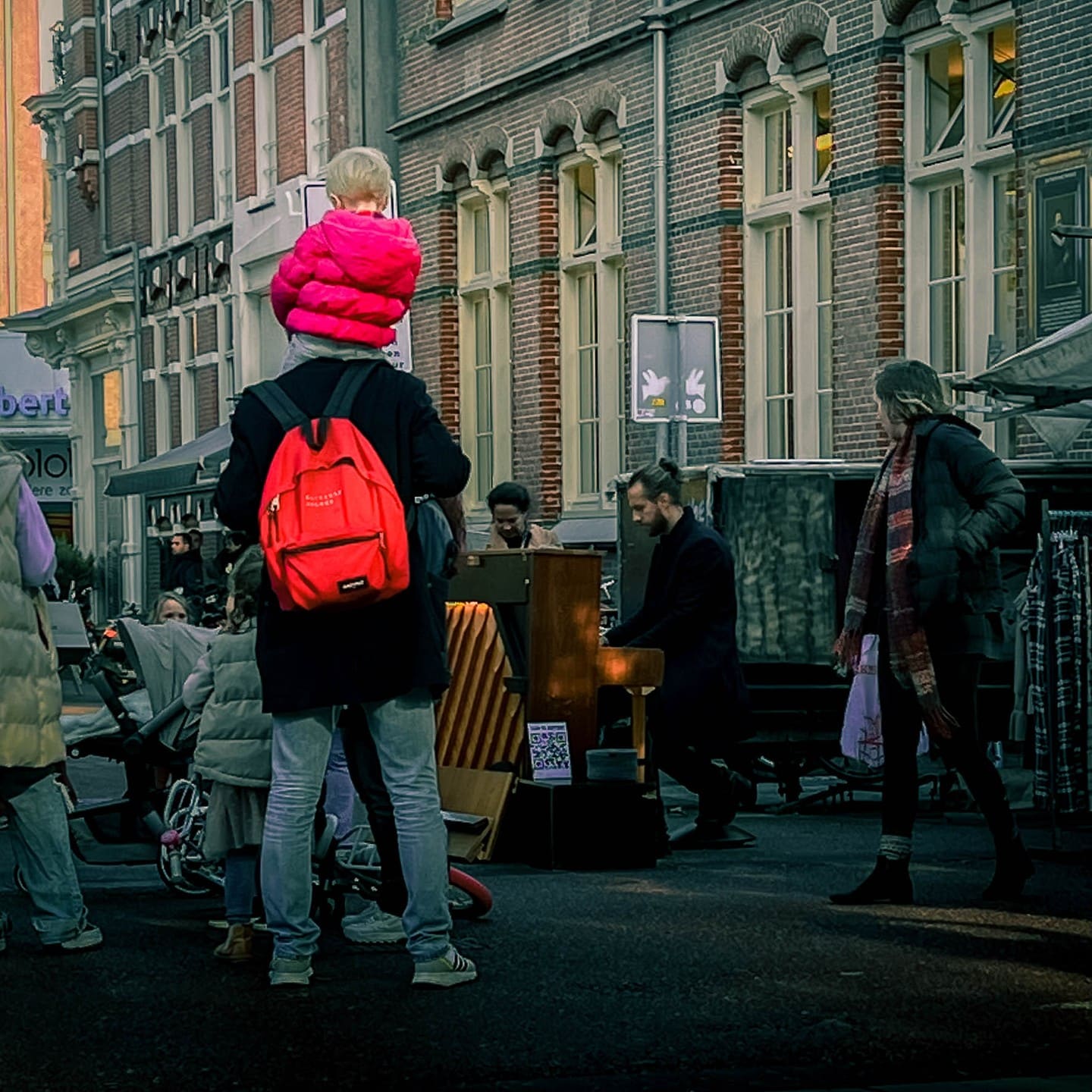 Photo of Amsterdam, Netherlands at Albert Heijn to go, 13A, Stationsplein, Centrum, Amsterdam, North Holland, Netherlands, 1012AB, Netherlands. Notifications157
