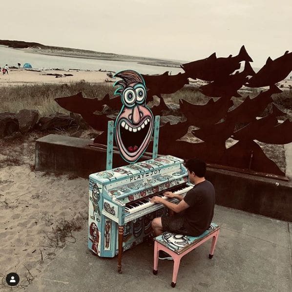 Photo of Siletz Bay Beach at Mo's Seafood & Chowder, Southwest 51st Street, Taft, Lincoln City, Lincoln County, Oregon, 97367, United States