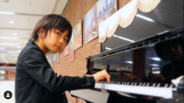 Photo of 横浜BMIストリートピアノ at Honcho-dori Avenue, Honcho 5-chome, Naka Ward, Yokohama, Kanagawa Prefecture, 231-0006, Japan