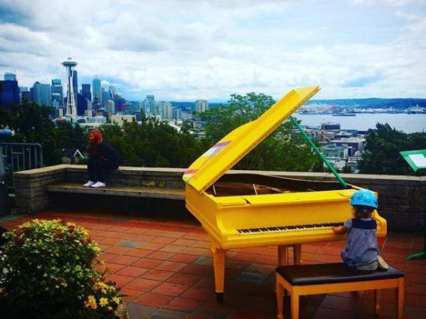 Photo of Kerry Park and Viewpoint at Changing Form, 211, West Highland Drive, Queen Anne, Seattle, King County, Washington, 98119, United States