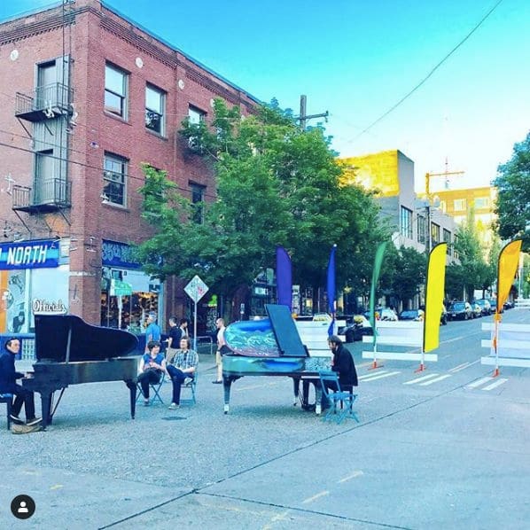Photo of Capitol Hill Neighborhood at Broadway Alley Building, Broadway East, Capitol Hill, Seattle, King County, Washington, 98102, United States