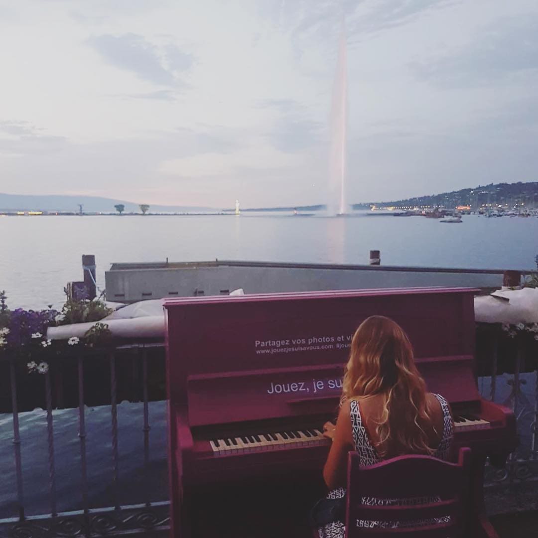 Photo of Geneva, Switzerland at Ecole Saint-Antoine, Promenade de Saint-Antoine, Cité, Geneva, Grand Genève, Geneva, 1204, Switzerland