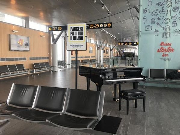 Photo of Trondheim lufthavn Værnes at 7-Eleven Trondheim Lufthavn Værnes, Lufthavnveien, Hell, Stjørdal, Trøndelag, 7500, Norway