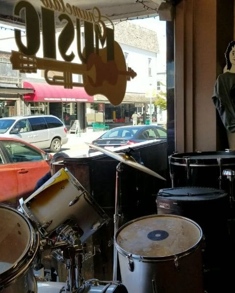 Photo of Enumclaw Music at The Kitchen, 1521, Cole Street, Enumclaw, King County, Washington, 98022, United States