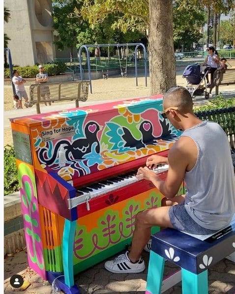 Photo of La Cienega Park at La Cienega & Gregory, La Cienega Boulevard, Beverly Hills, California, 90048, United States