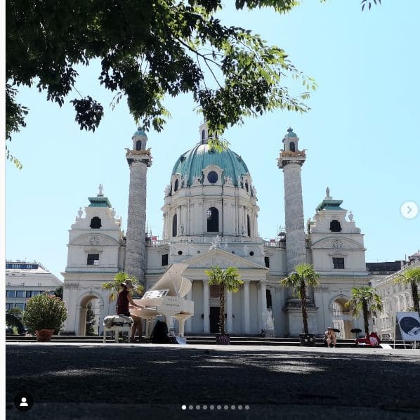 Photo of Karlsplatz at Hauptgebäude, 13, Karlsplatz, Freihausviertel, KG Wieden, Wieden, Vienna, 1040, Austria